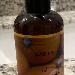 WEN styling gel in Pumpkin Spice scent. 6 oz.